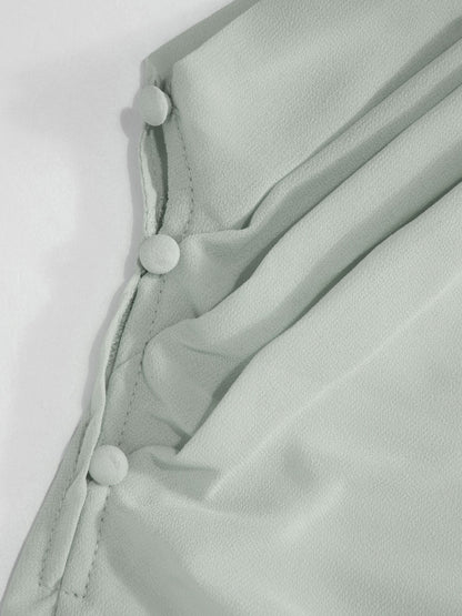 Vestido Maxi de satén con cuello alto y mangas capa - Verde