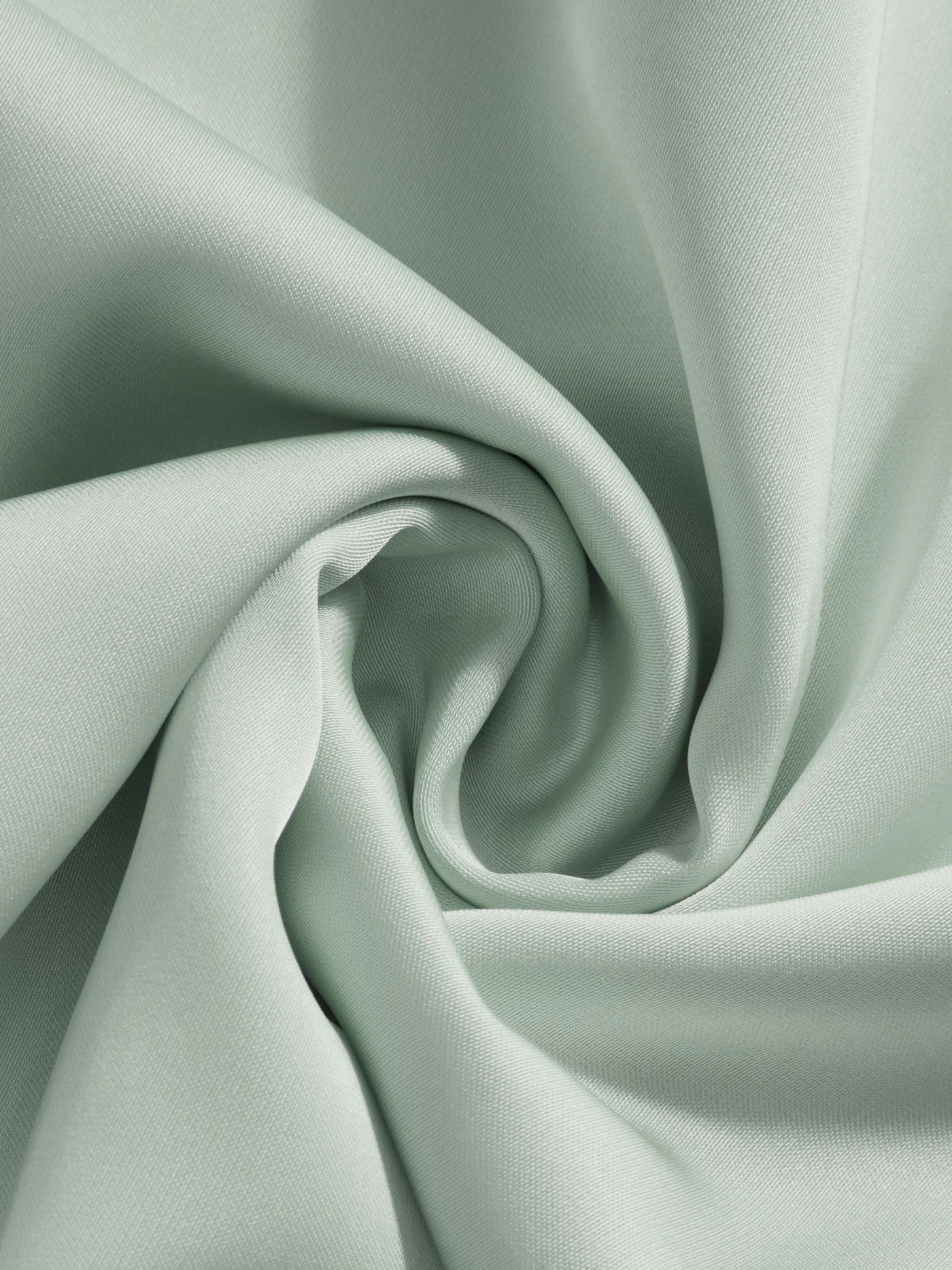 Vestido Maxi de satén con cuello alto y mangas capa - Verde