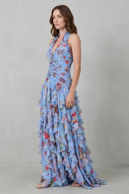 Belladina | Vestido largo con escote halter y cascada romántica de rosas