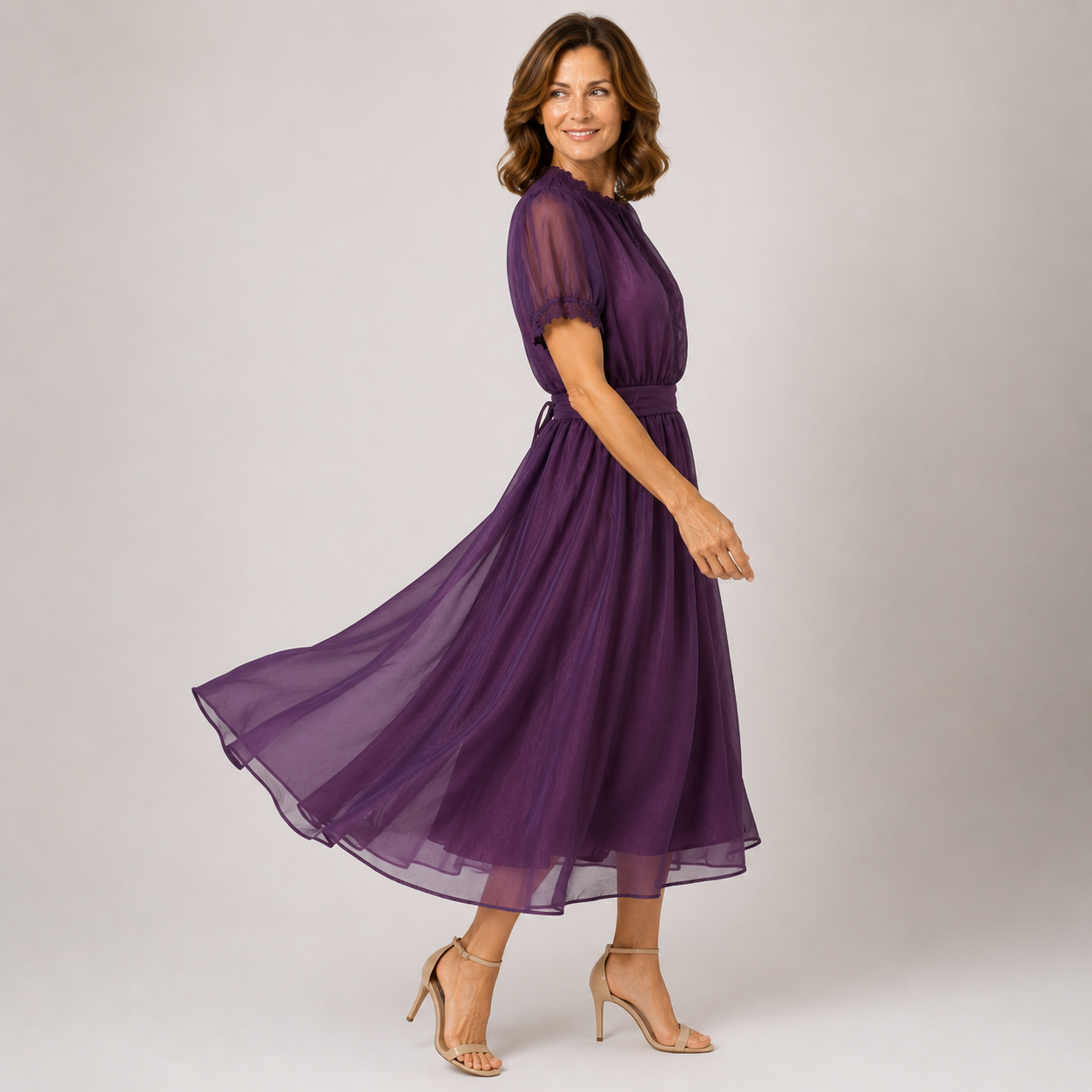 Flavia | Vestido largo de chifón con escote lágrima y ribete de encaje