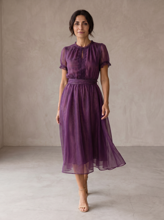 Flavia | Vestido largo de chifón con escote lágrima y ribete de encaje